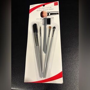 Gray Professional Makeup Brushes Set